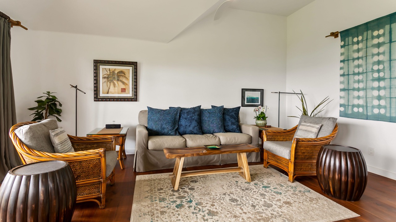 Photo of Livingroom in Lihue