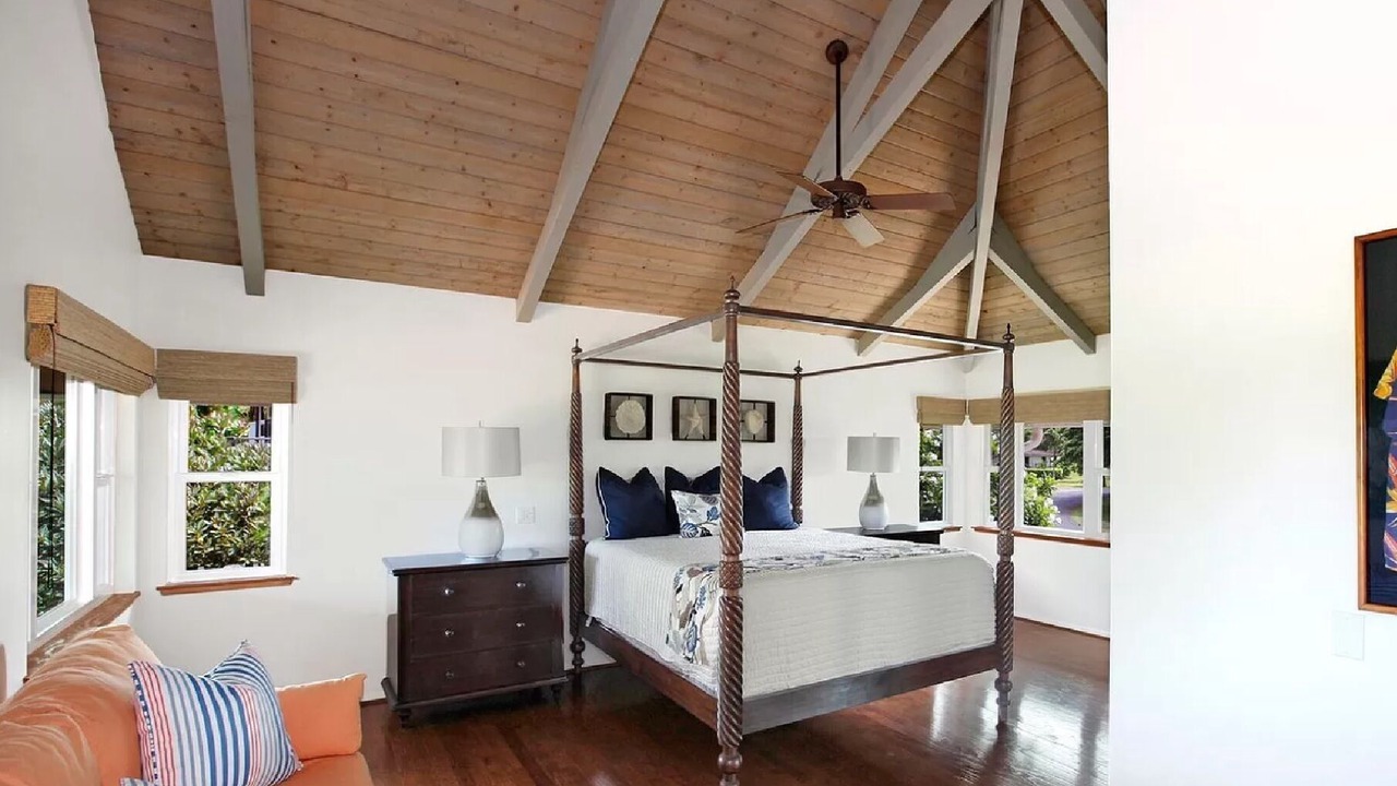 Photo of Bedroom in Poipu