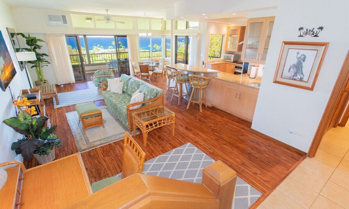 Photo of Livingroom in Napili
