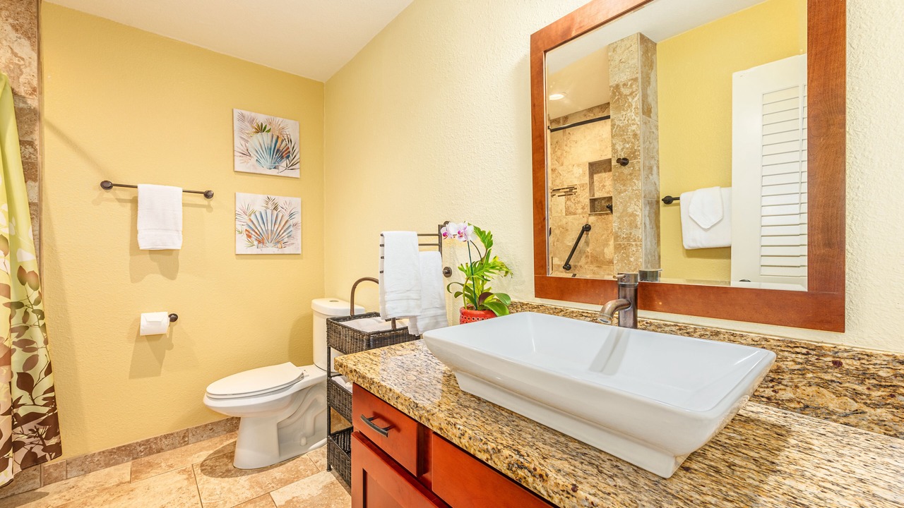 Photo of Bathroom in Kapaa