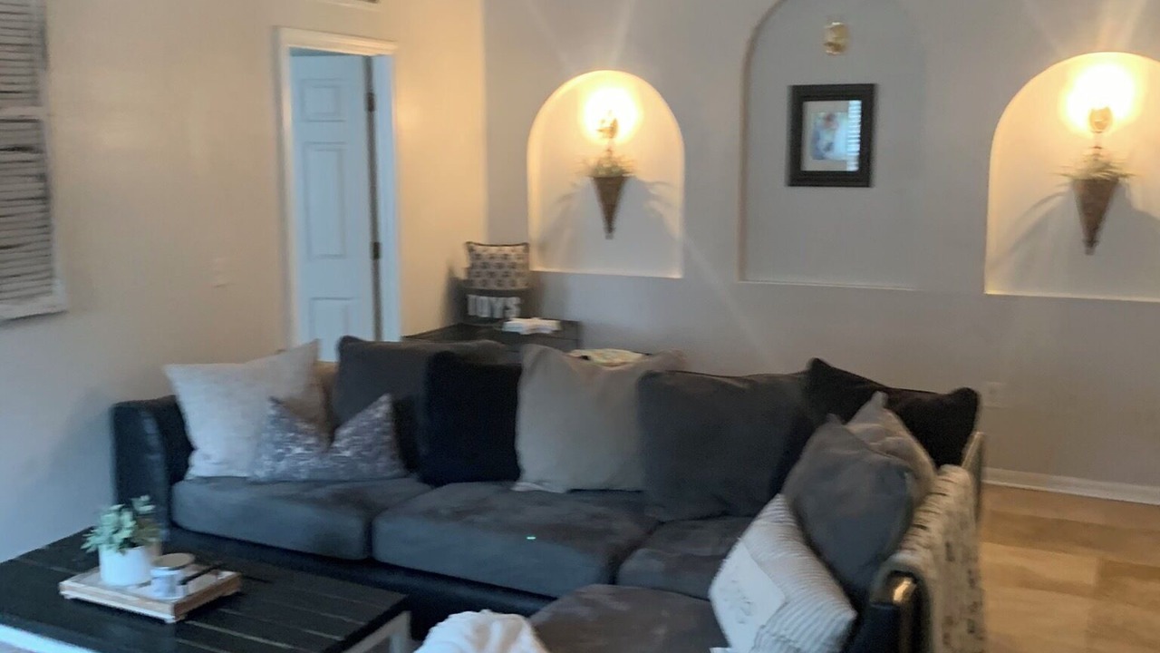 Photo of Livingroom in MacClenny