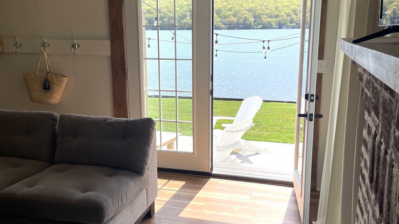 Photo of Livingroom in Branchport