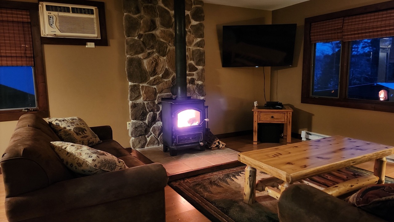 Photo of Livingroom in Lake George