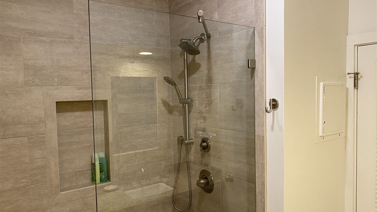 Photo of Bathroom in Wailua