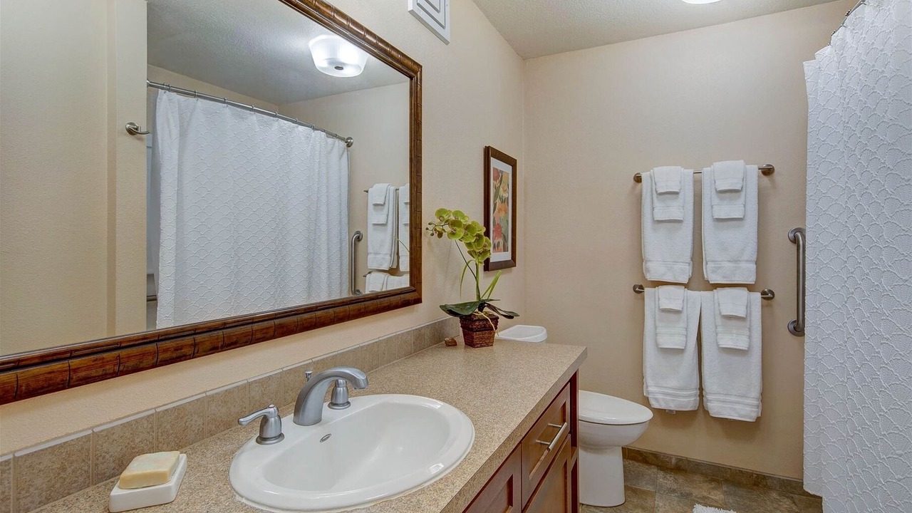 Photo of Bathroom in Kapaa