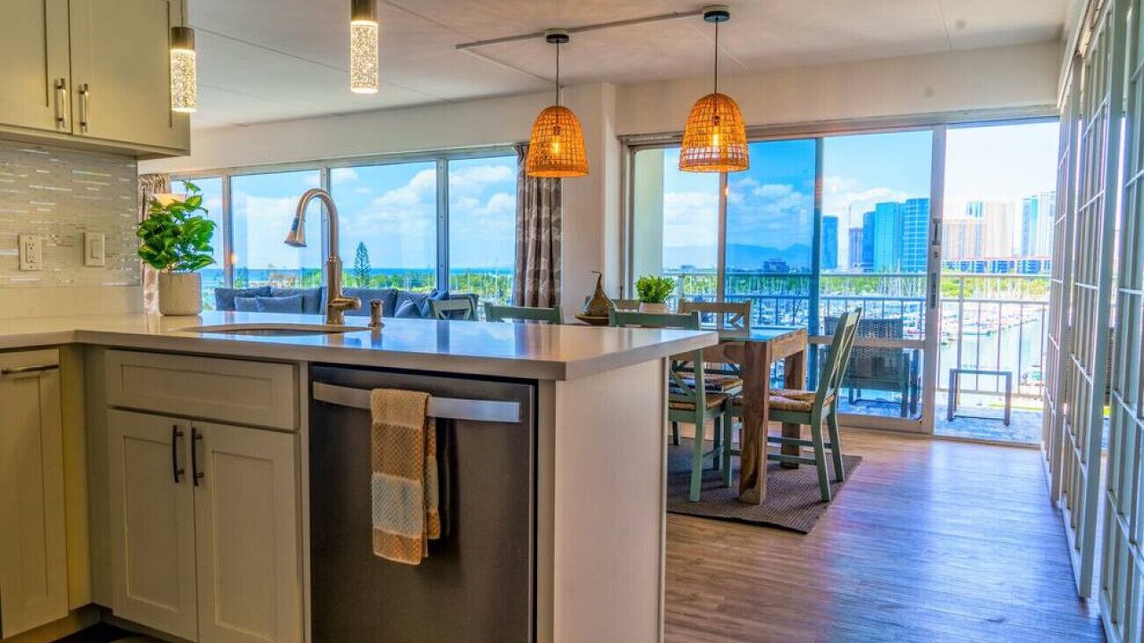 Photo of Kitchen in Waikiki