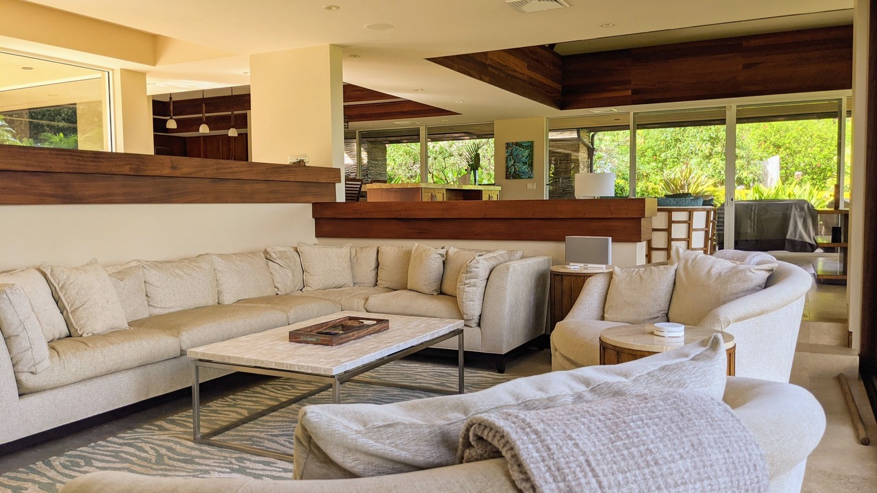 Photo of Livingroom in Kilauea