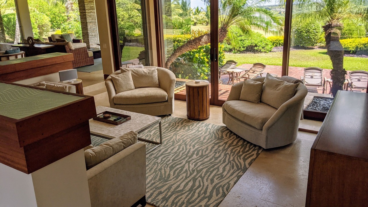 Photo of Livingroom in Kilauea