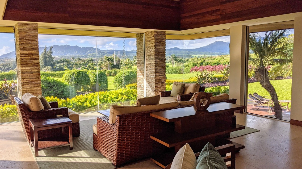 Photo of Livingroom in Kilauea