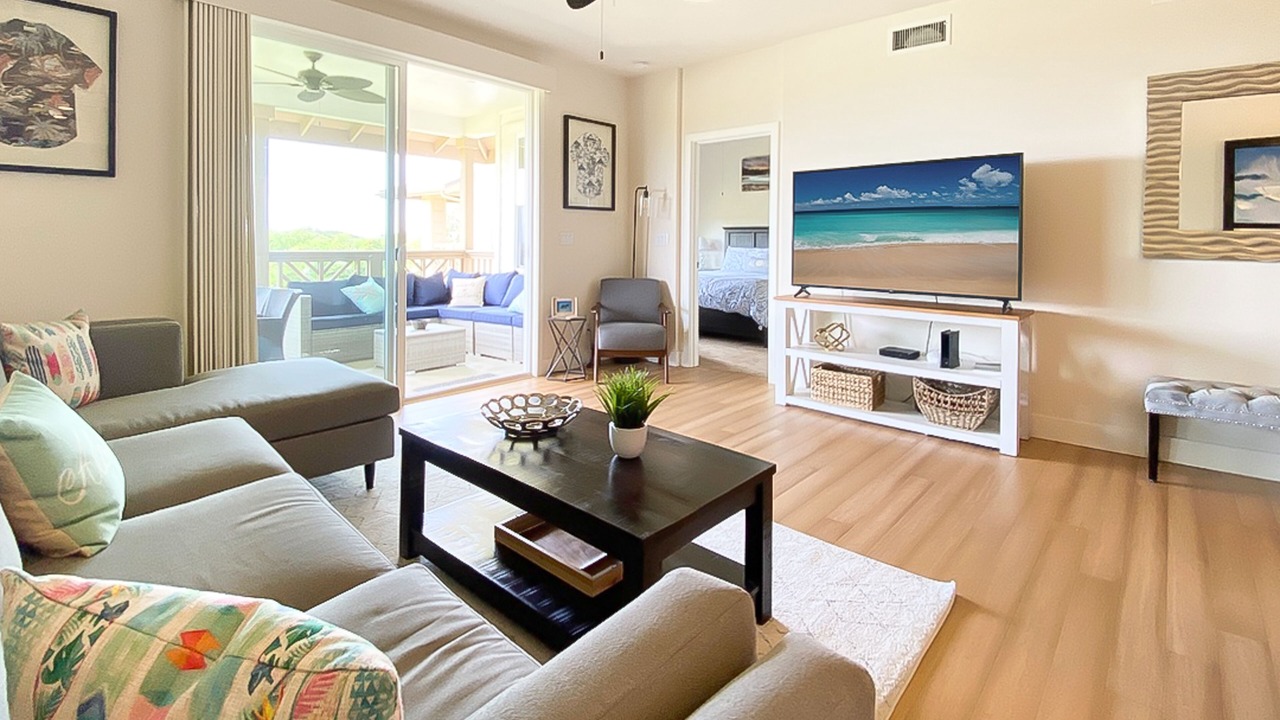 Photo of Livingroom in Poipu