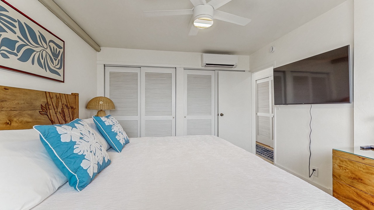 Photo of Bedroom in Poipu