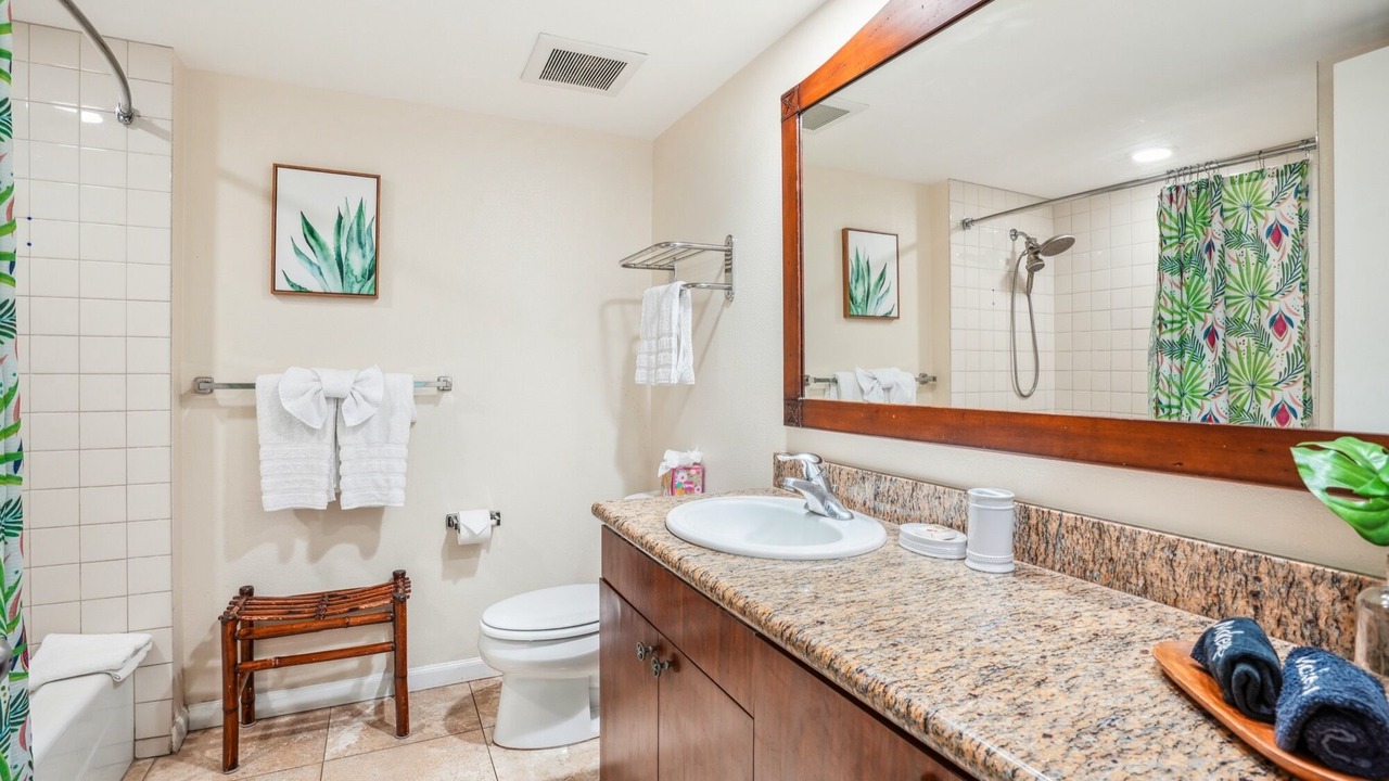 Photo of Bathroom in Wailua
