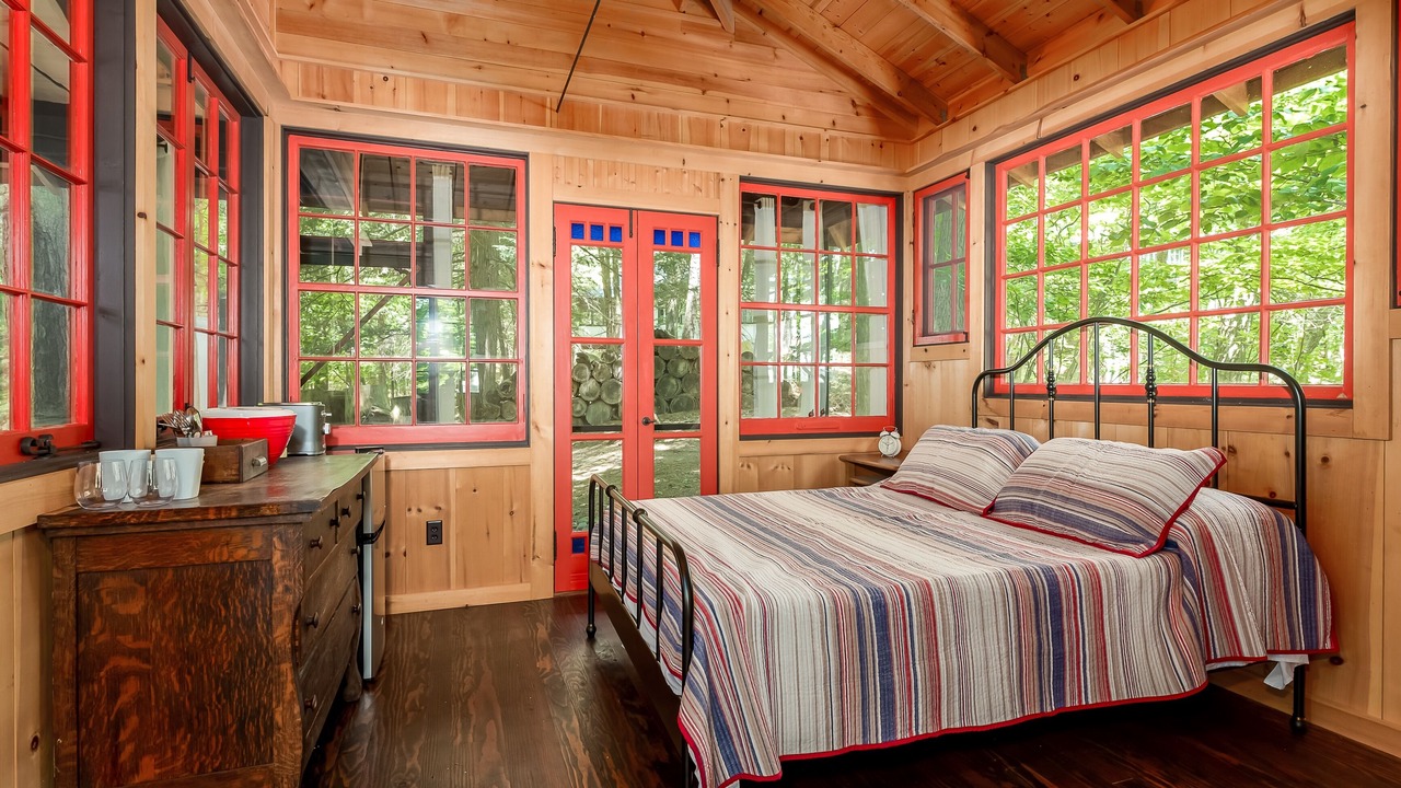 Photo of Bedroom in Saugatuck