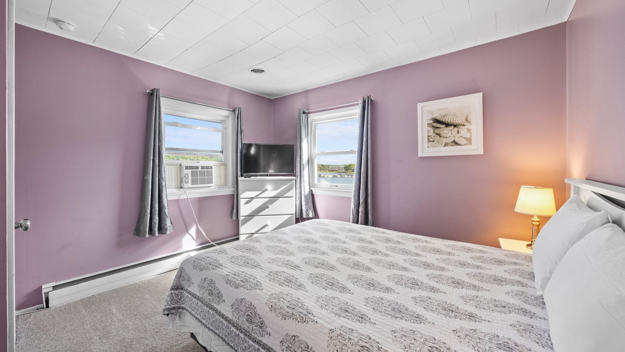 Photo of Bedroom in Penn Yan