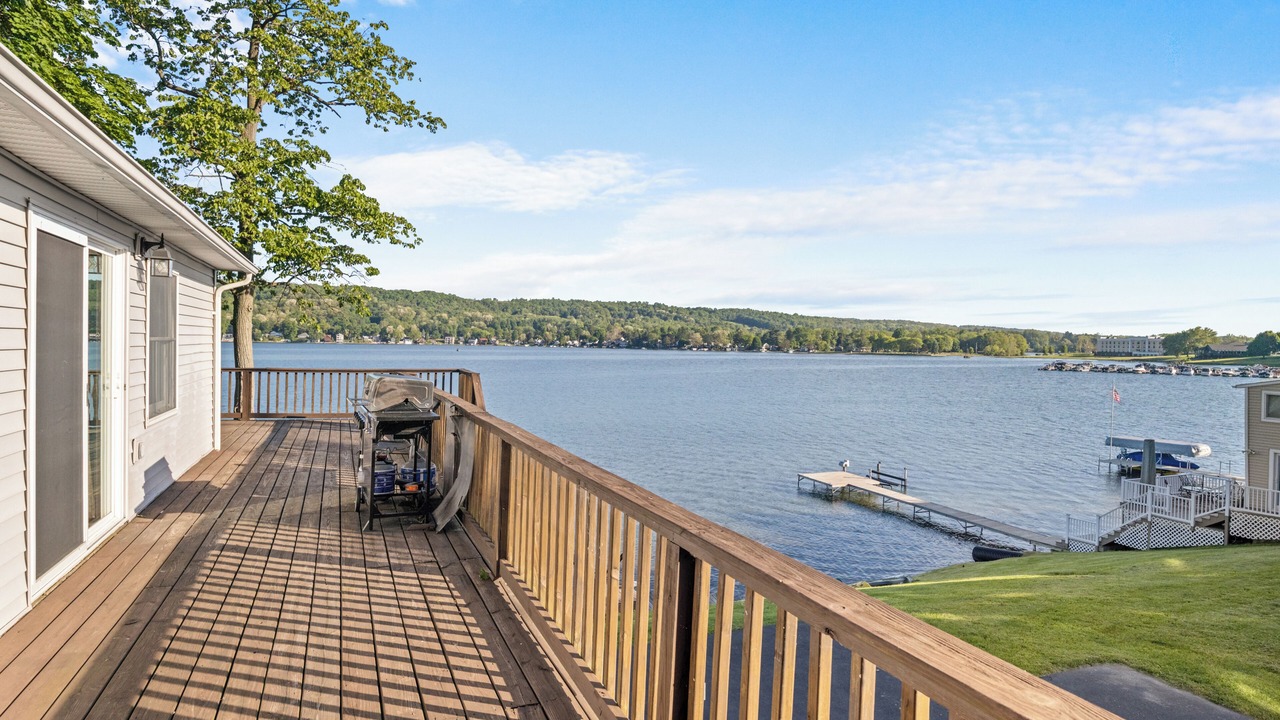 Photo of Patio Balcony in Penn Yan
