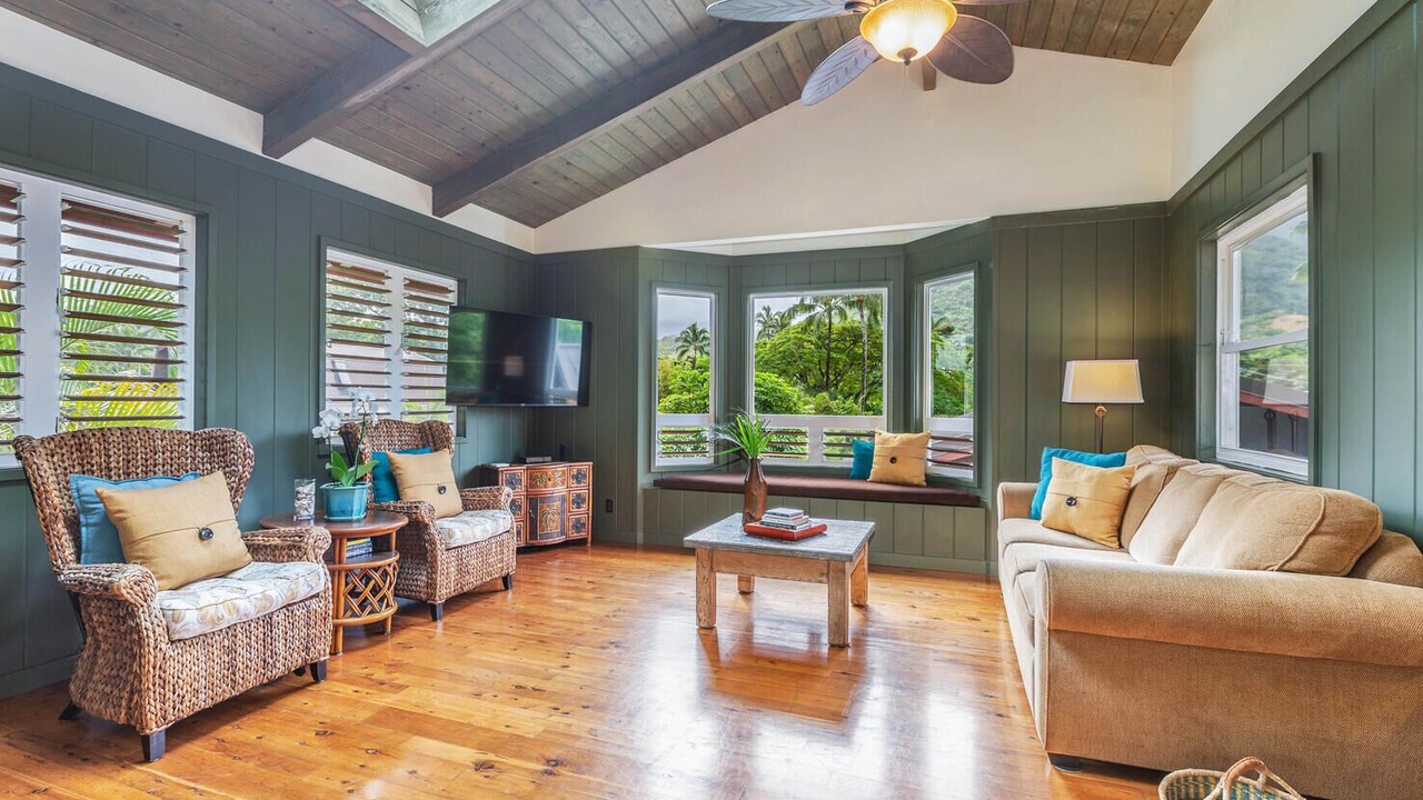 Photo of Bedroom in Wainiha