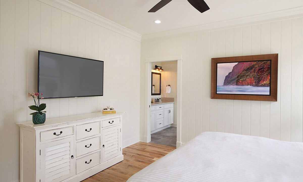 Photo of Bedroom in Poipu
