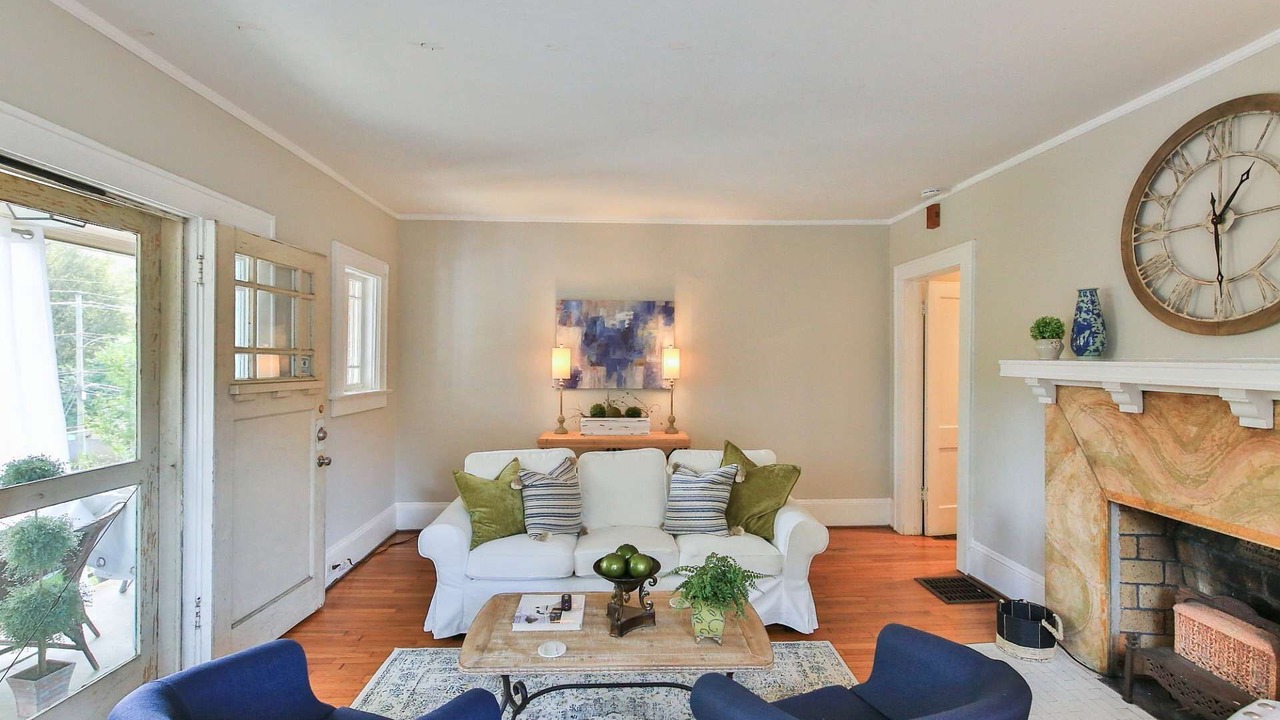 Photo of Bedroom in Morningside-Lenox Park