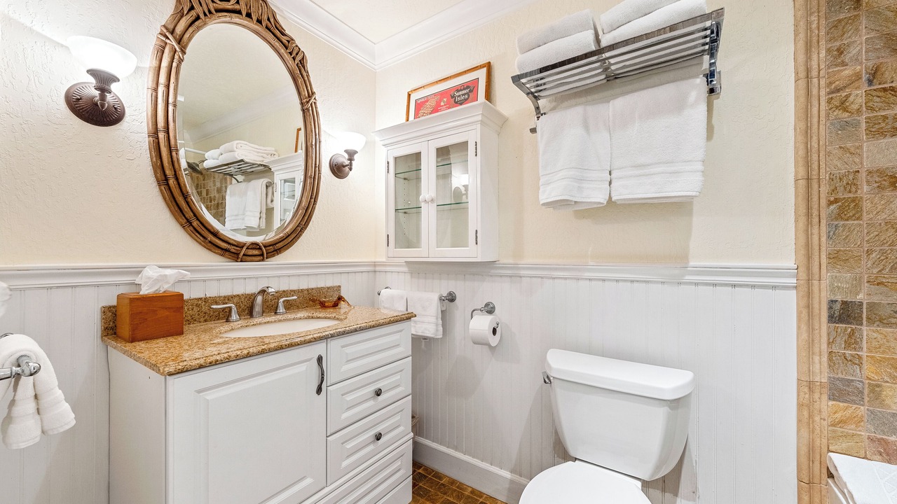 Photo of Bathroom in Poipu
