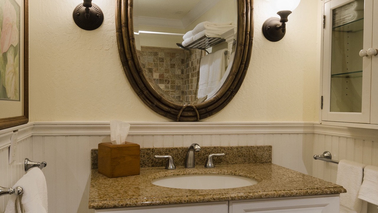 Photo of Bathroom in Poipu