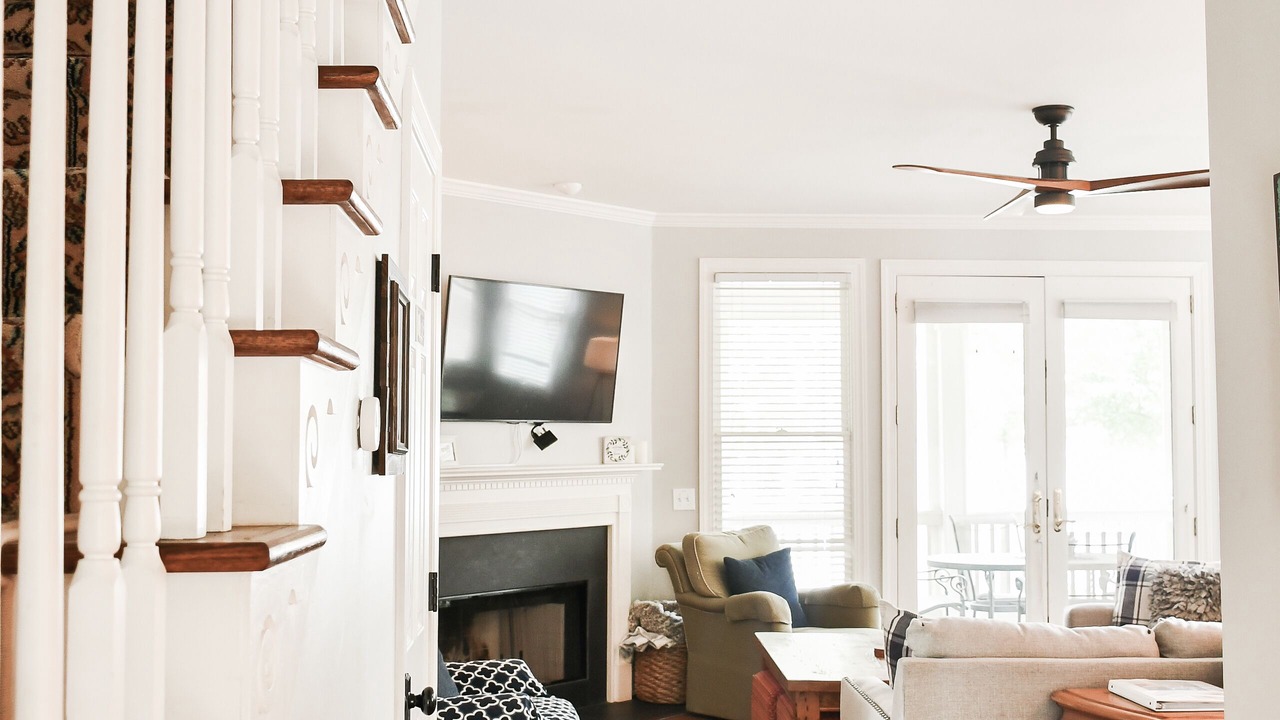 Photo of Livingroom in Eatonton