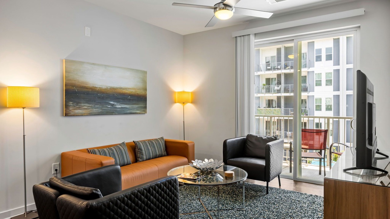 Photo of Livingroom in Midtown