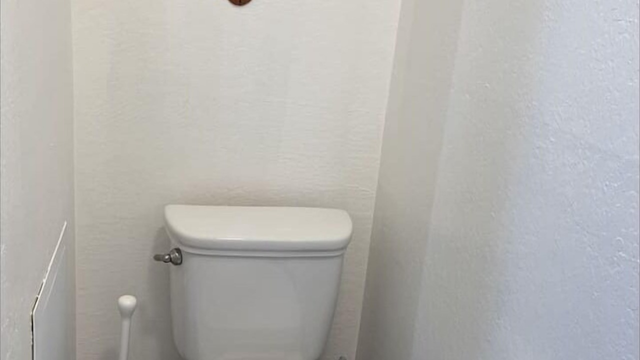 Photo of Bathroom in Punaluu