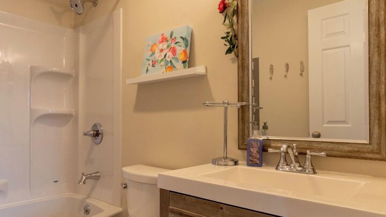 Photo of Bathroom in Romulus
