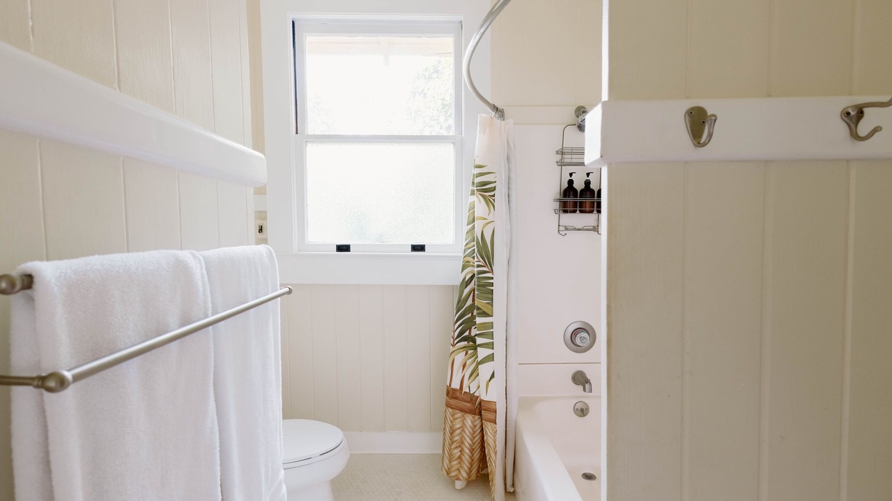 Photo of Bathroom in Kekaha