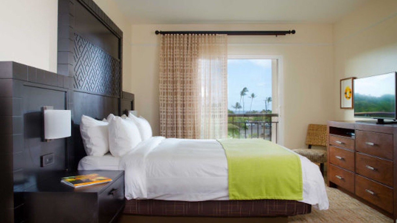 Photo of Bedroom in Poipu