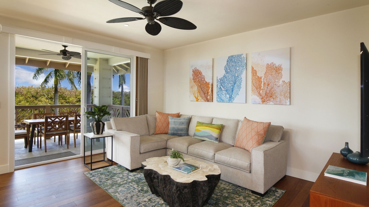 Photo of Livingroom in Poipu