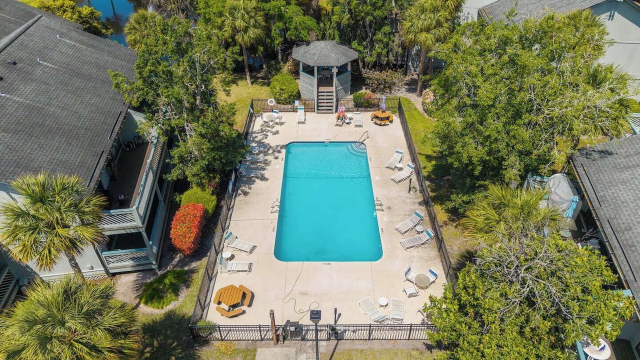 Photo of Others in Saint Simons Heights