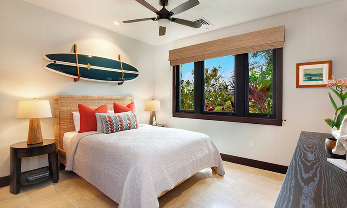 Photo of Bedroom in Poipu