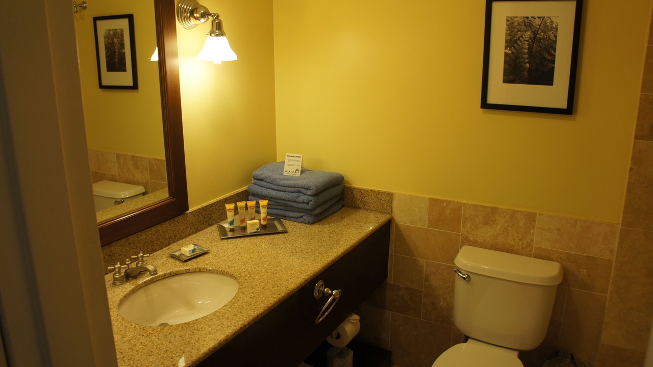 Photo of Bathroom in Hanamaulu