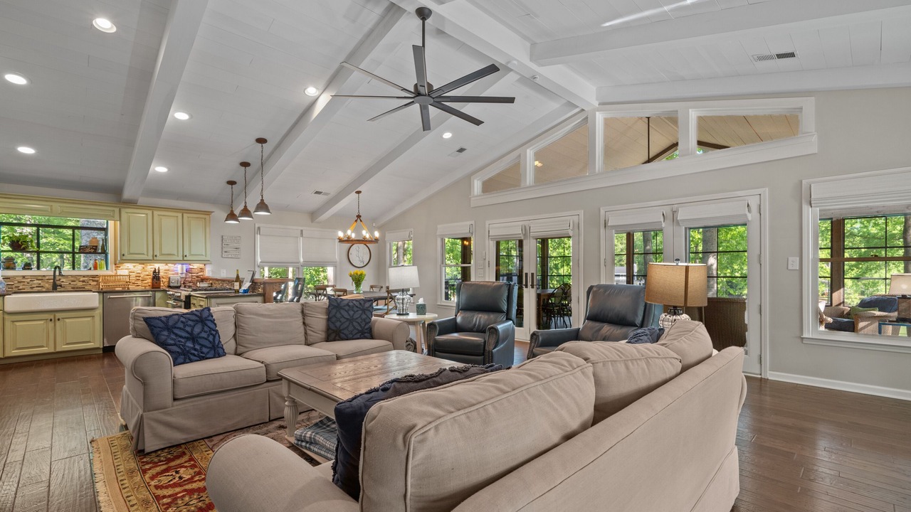 Photo of Bedroom in Eatonton