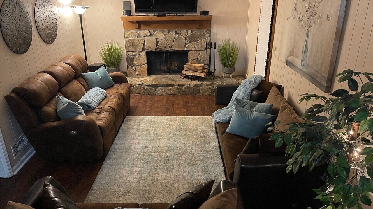 Photo of Livingroom in Lilburn