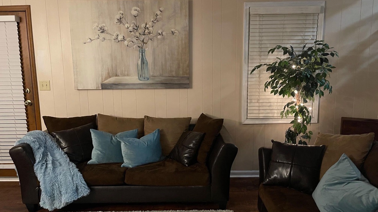 Photo of Livingroom in Lilburn