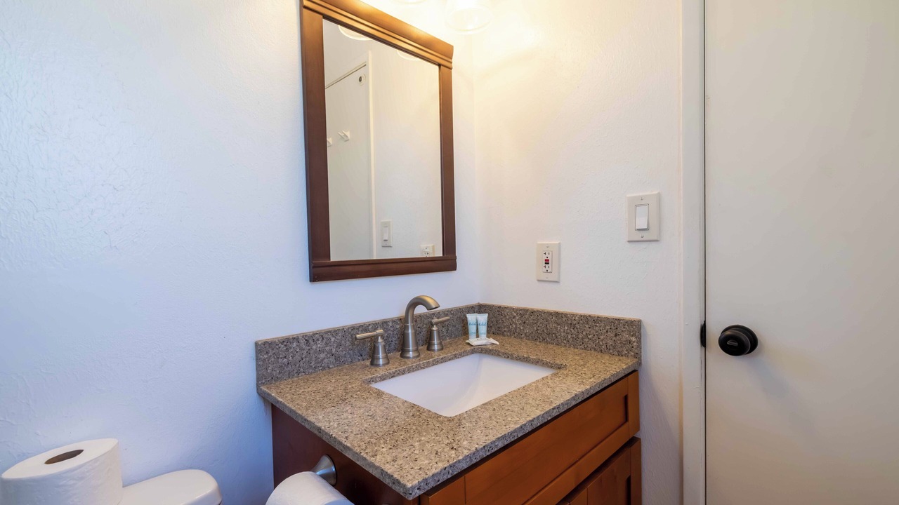 Photo of Bathroom in Maalaea