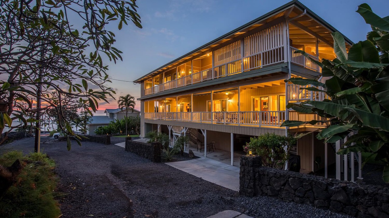 Photo of Outdoor in Kahaluu Bay