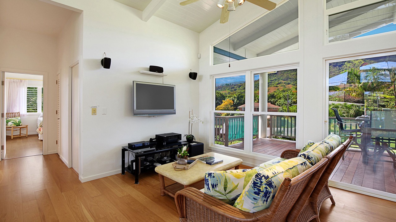 Photo of Livingroom in Wainiha