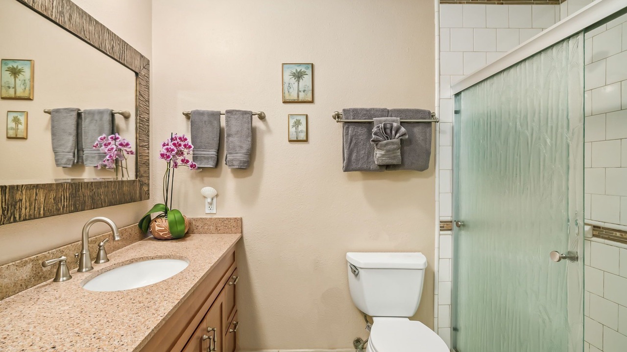 Photo of Bathroom in Nawiliwili