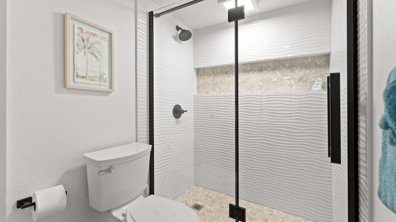 Photo of Bathroom in Kihei