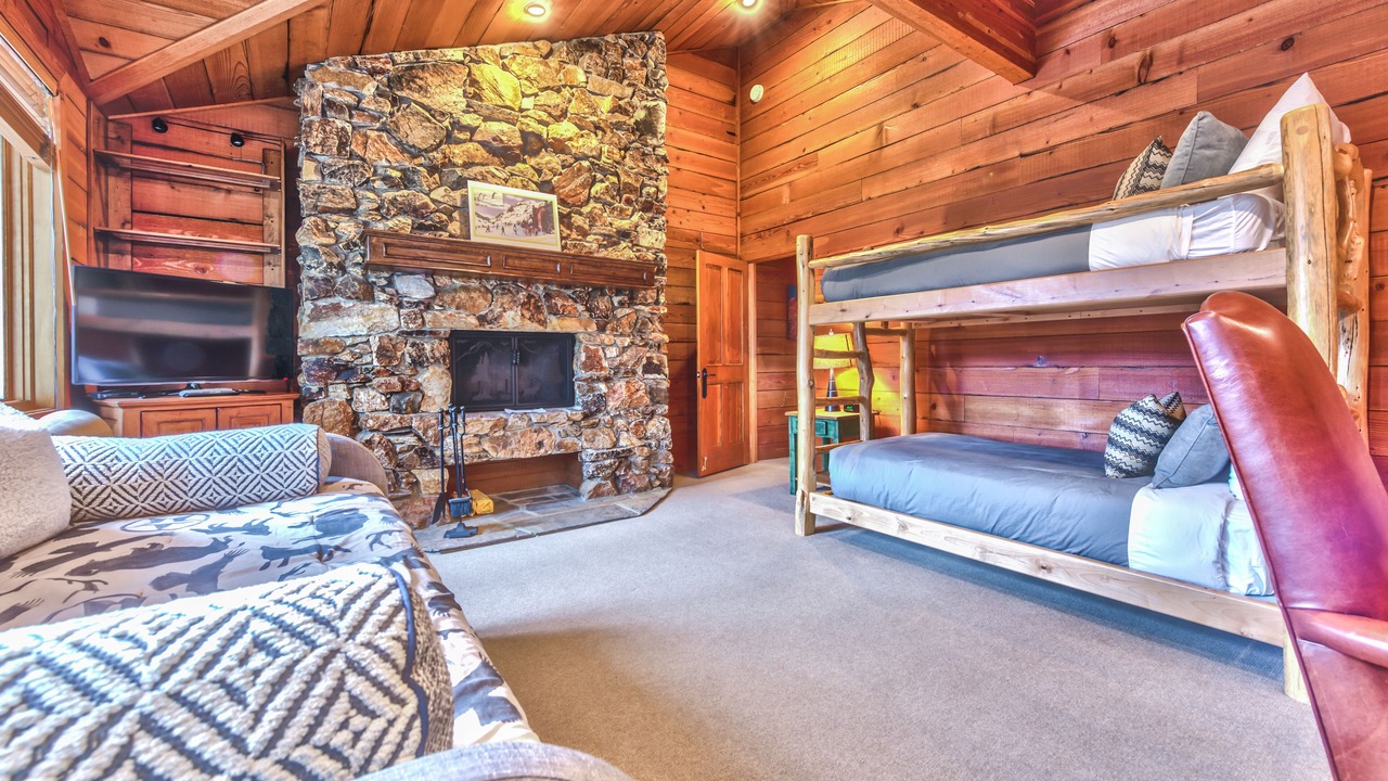 Photo of Bedroom in Deer Valley