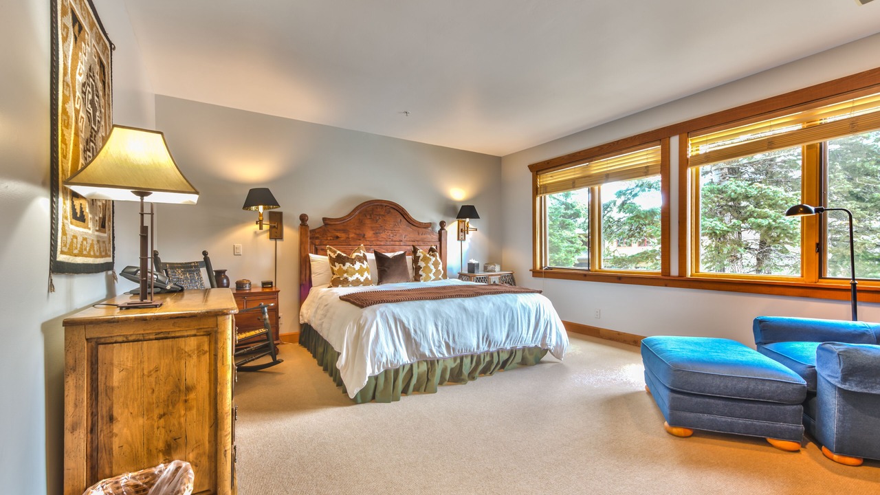 Photo of Livingroom in Deer Valley