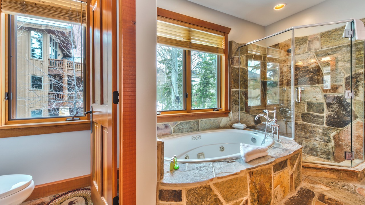 Photo of Bathroom in Deer Valley
