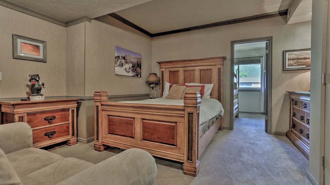 Photo of Bathroom in North Park City