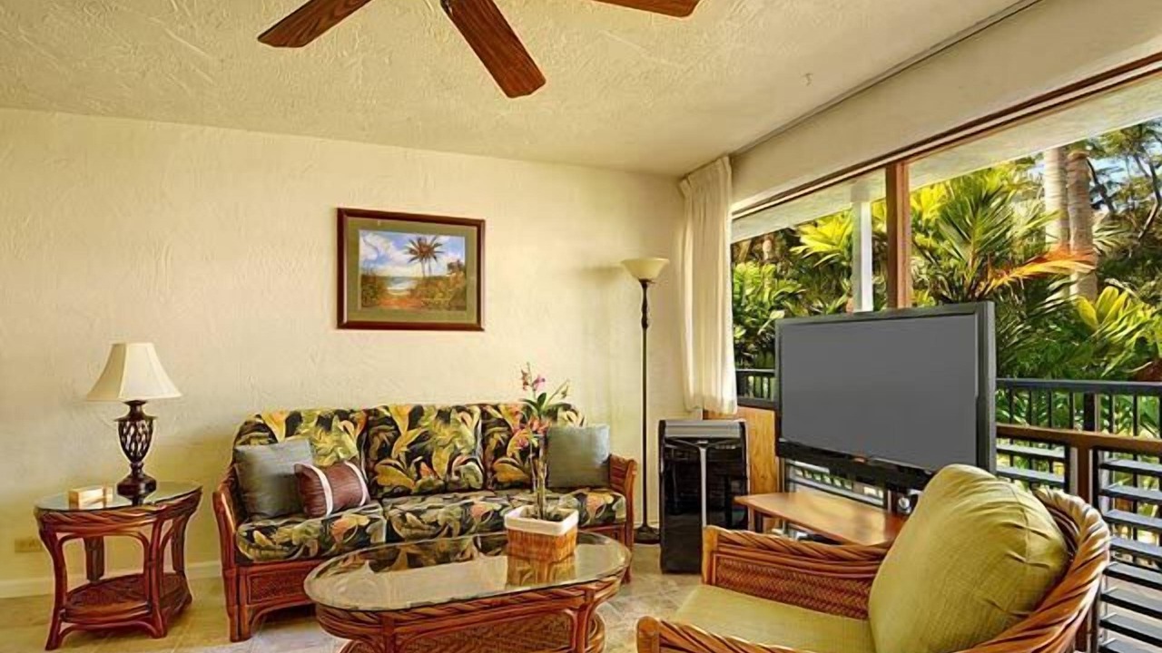 Photo of Livingroom in Poipu