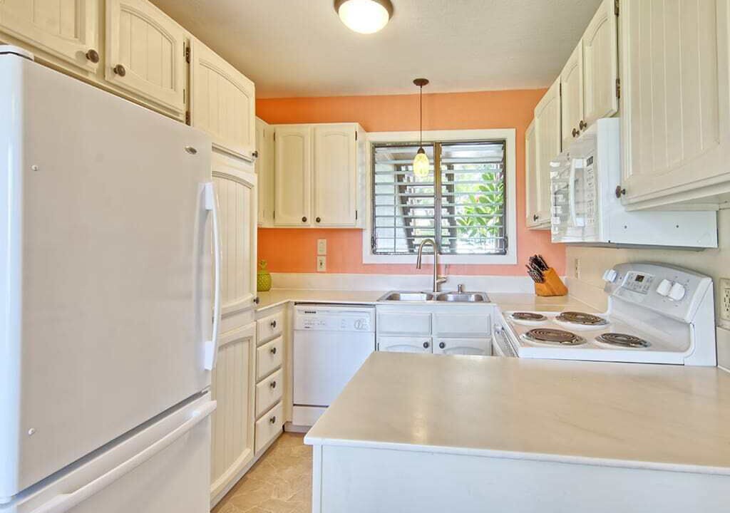 Photo of Kitchen in Lihue