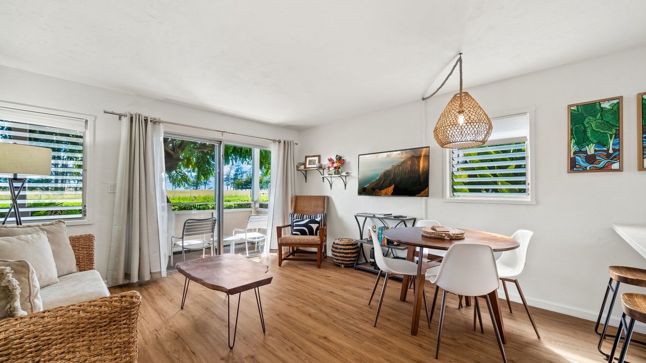 Photo of Livingroom in Wailua