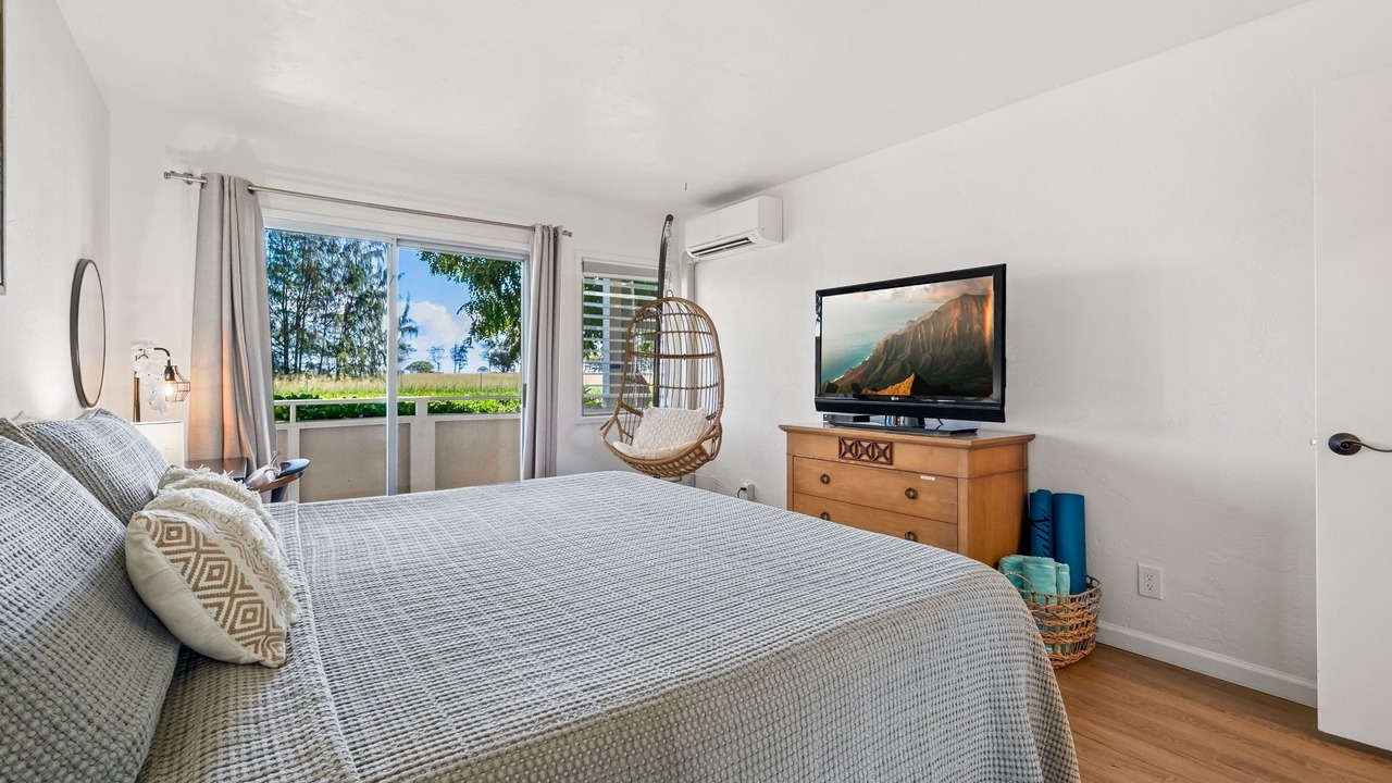 Photo of Bedroom in Wailua